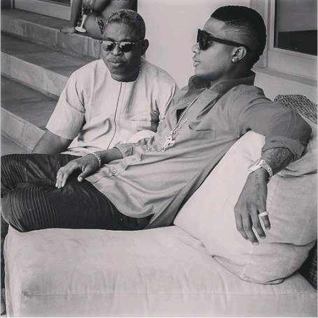 Wizkid Gets a New Manager!