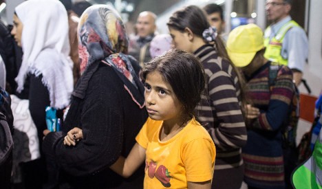 Germany to spend €20 billion on refugees in 2016: report