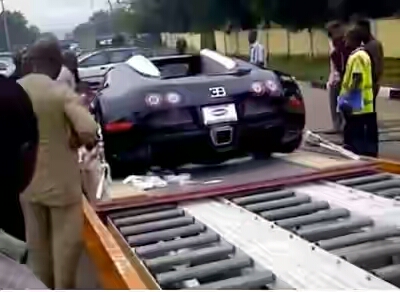 Nigerians in shock as Lagos man takes delivery of N472million Bugatti Veyron (pics + vid)