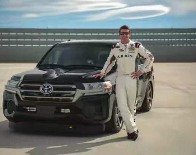 Land Cruiser is world fastest SUV at 370km/h