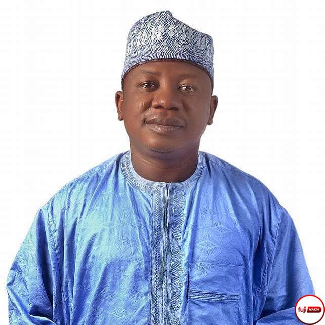 DOWNLOAD Qomardeen Aiyeloyun – Eto Mi Ft. Zeyidat Basirat (Iyaghana) mp3