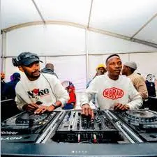 DOWNLOAD Mdu Aka TRP, Bongza – Sunkist mp3