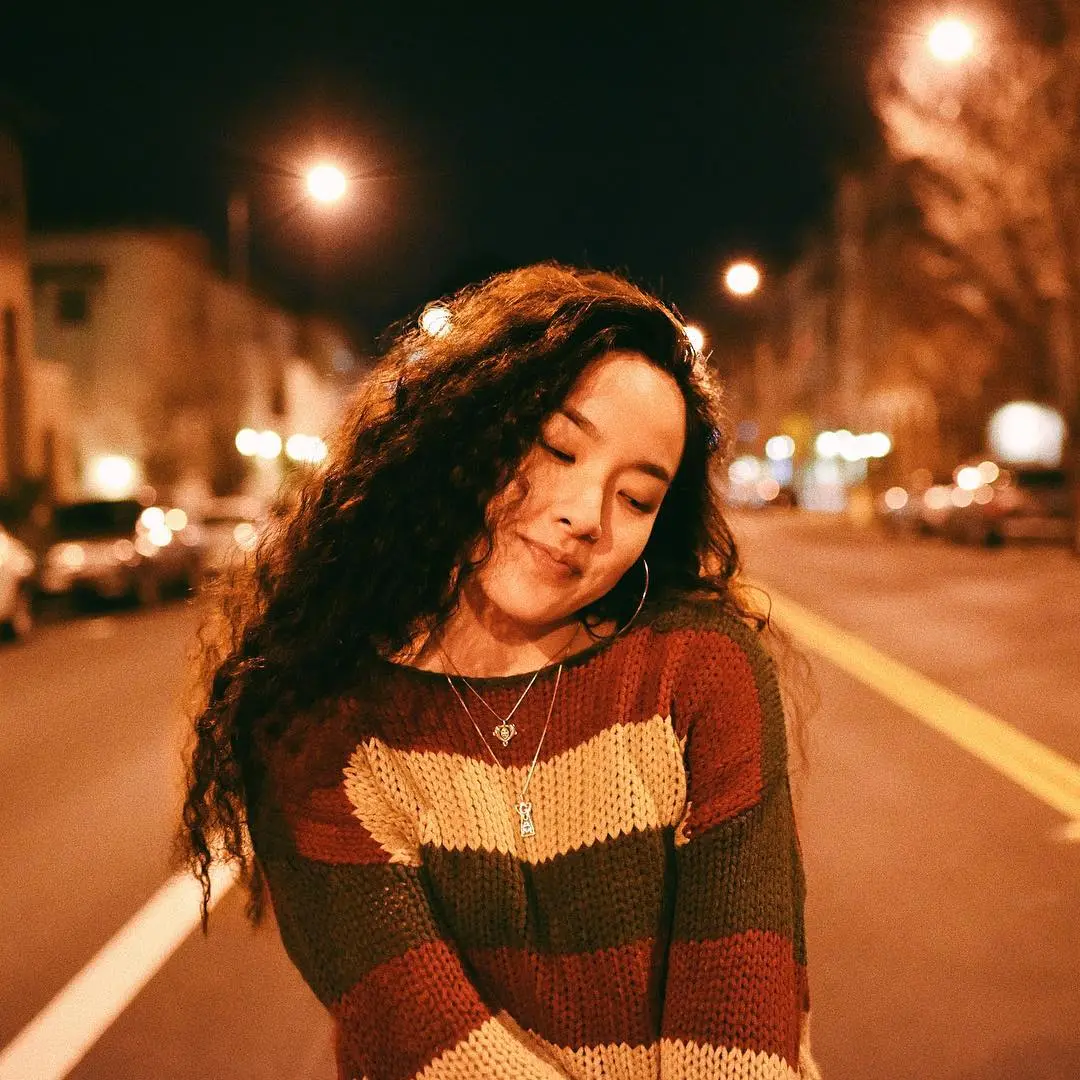 DOWNLOAD Tatiana Manaois – Helplessly mp3 + Lyrics