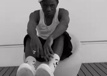 DOWNLOAD Victony – Omo Ologo Cover mp3