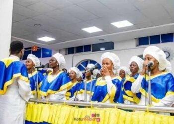 DOWNLOAD CCC Apex Choir – Ebenezer mp3