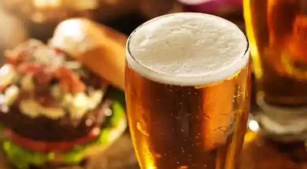 7 foods you should eat before drinking alcohol