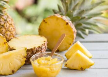 Here’s how pineapple can help you lose weight naturally!