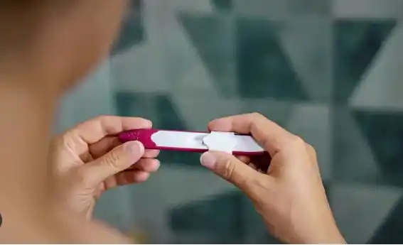 5 surprising reasons you can see false positives on the pregnancy test