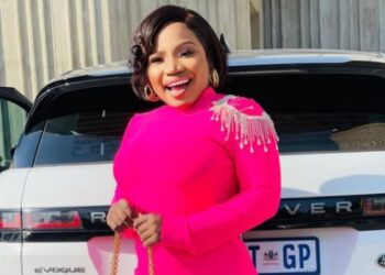 Makhadzi’s “Mbofholowo” album hits 1 million streams in 2 days