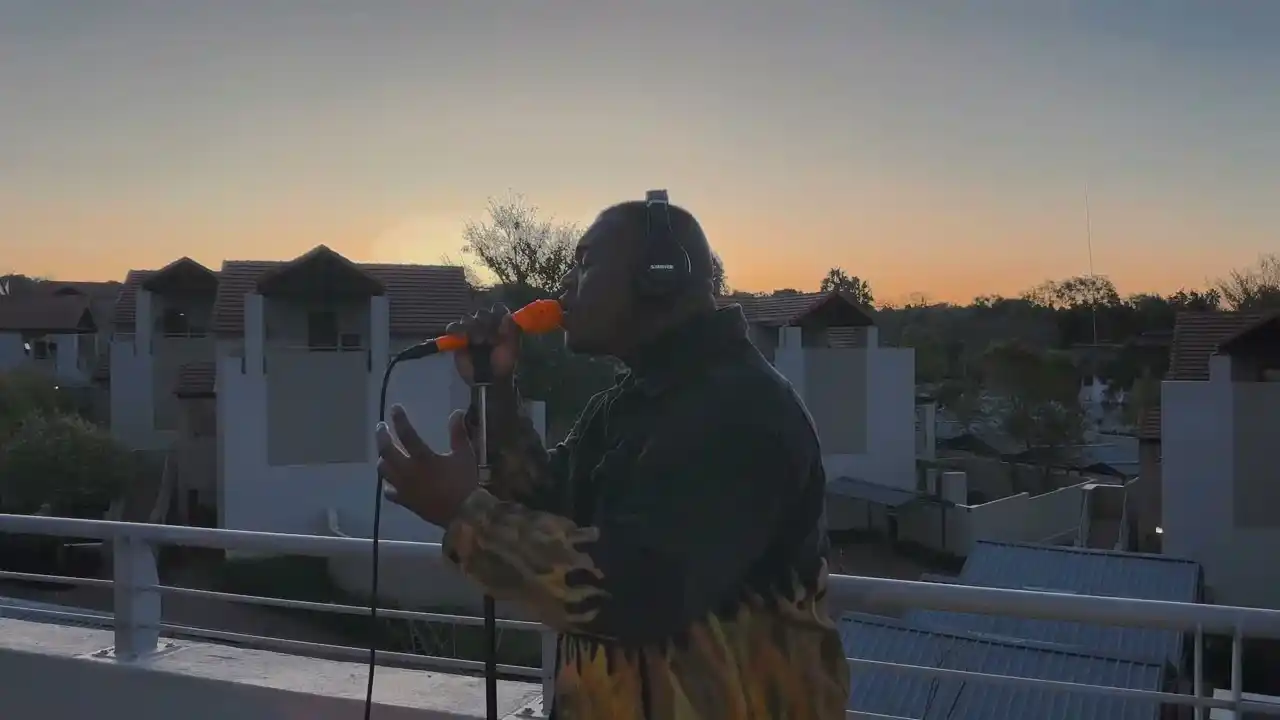 DOWNLOAD Something in the Orange – Zach Bryan Cover by Lloyiso mp3