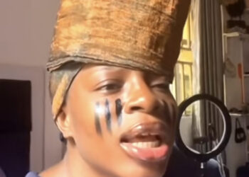 DOWNLOAD ePianoh – Epon Papapa mp3