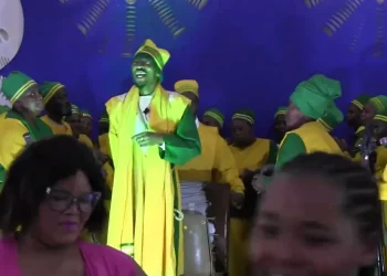 DOWNLOAD UNIVERSAL CATHOLIC CHURCH CHOIR – Imimoya ngemimoya mp3