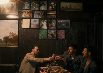 DOWNLOAD Jonas Brothers – No Time To Talk mp3