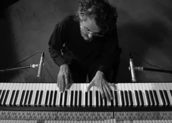 DOWNLOAD Yehezkel Raz - Ballerina mp3